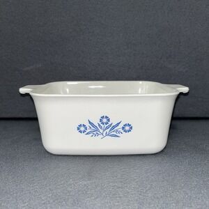 Vintage CorningWare P-4-B Blue Cornflower 1.5Qt Rectangular Casserole Dish White
